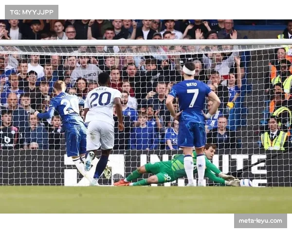 切尔西帕尔默点球命中率极高，6场5球中4球来自十二码点